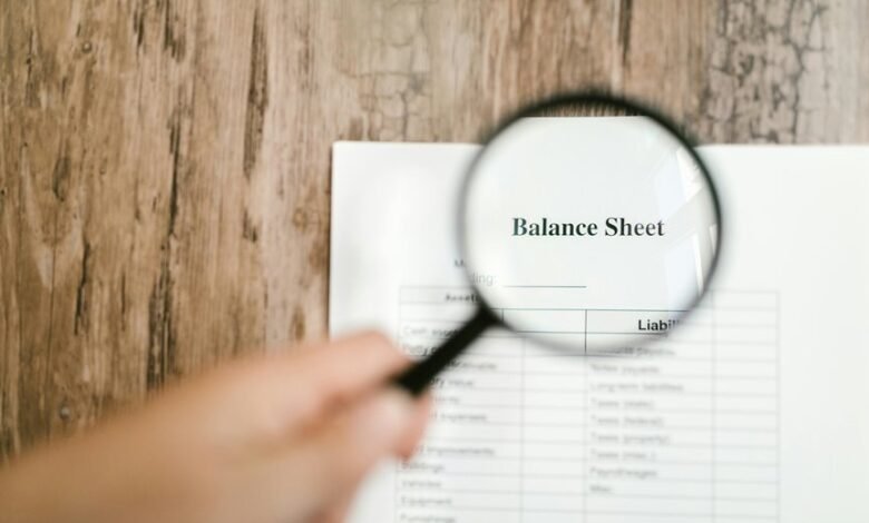 yolosims01 features account overview